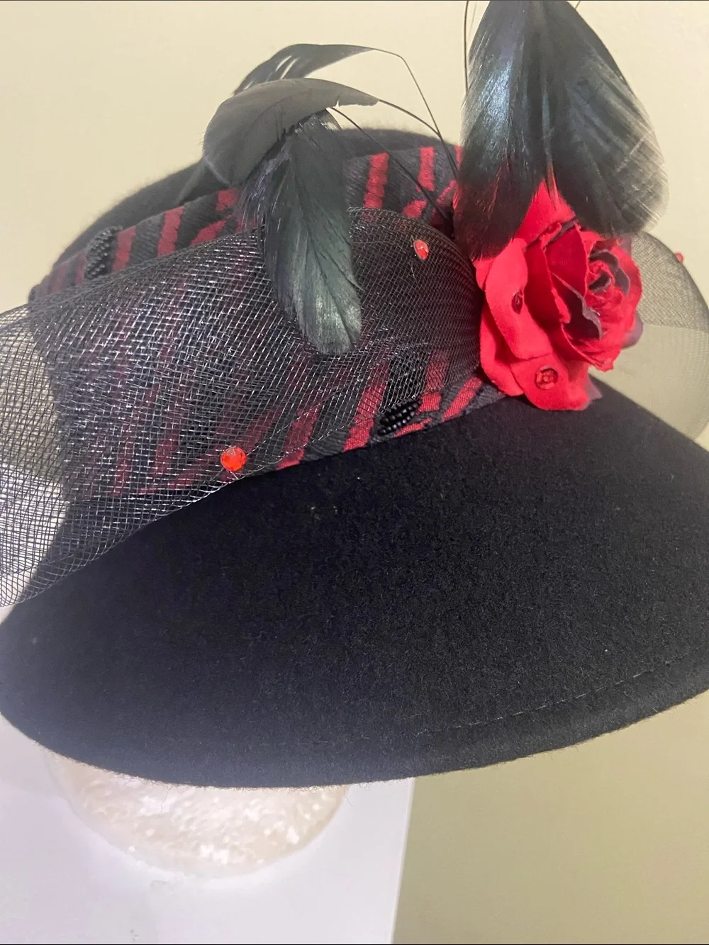 Fancy Dress Hat / Church Hat by Donna Vinci